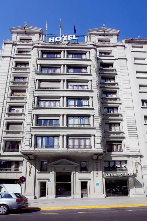 Via barcelona. Gran via мадрид метро. Гран виа мадрид. Гран-виа (барселона). Via augusta.
