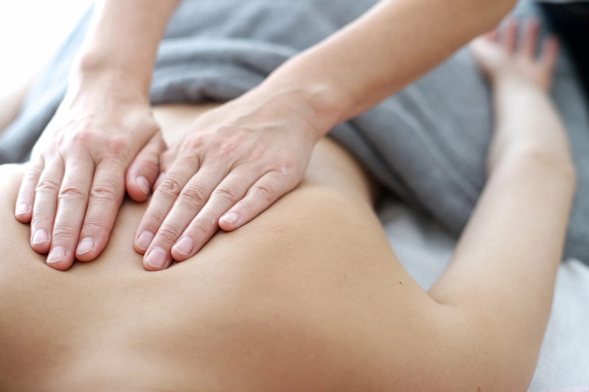 Fascia massage. Лечебный массаж. Массаж спины. Классический массаж. Лечебный массаж спины.