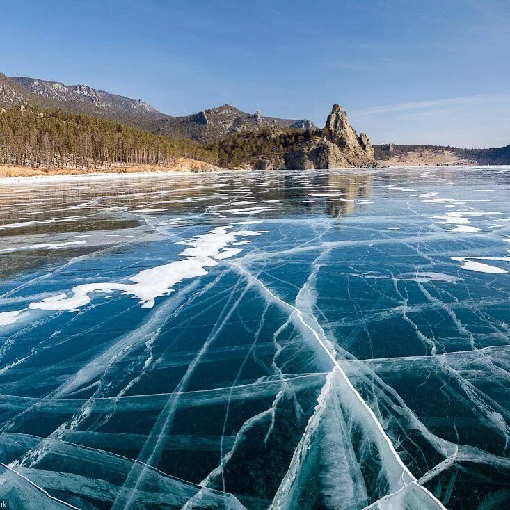 Озеро Байкал. Сибирь озеро Байкал. Зимний Байкал. Озеро Байкал фото.