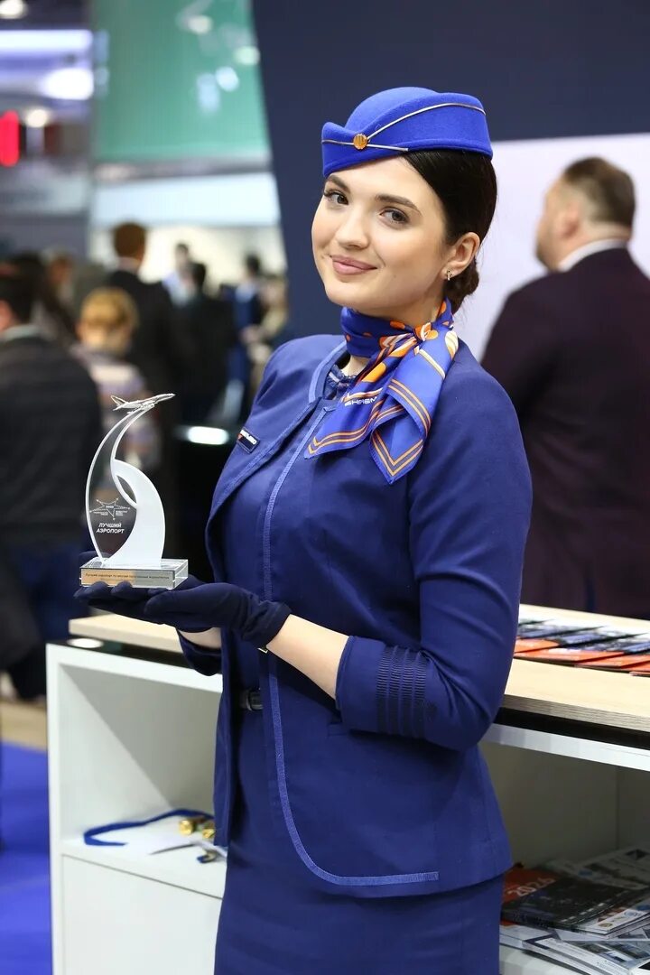 Как устроиться на работу в аэропорт. Как устроиться на работу в аэропорт. Как устроиться на работу в аэропорт. Служба авиационной безопасности в аэропорту. Сопп домодедово аэропорт.