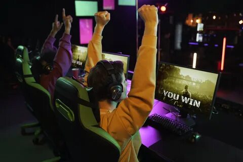 Игровая индустрия и киберспорт