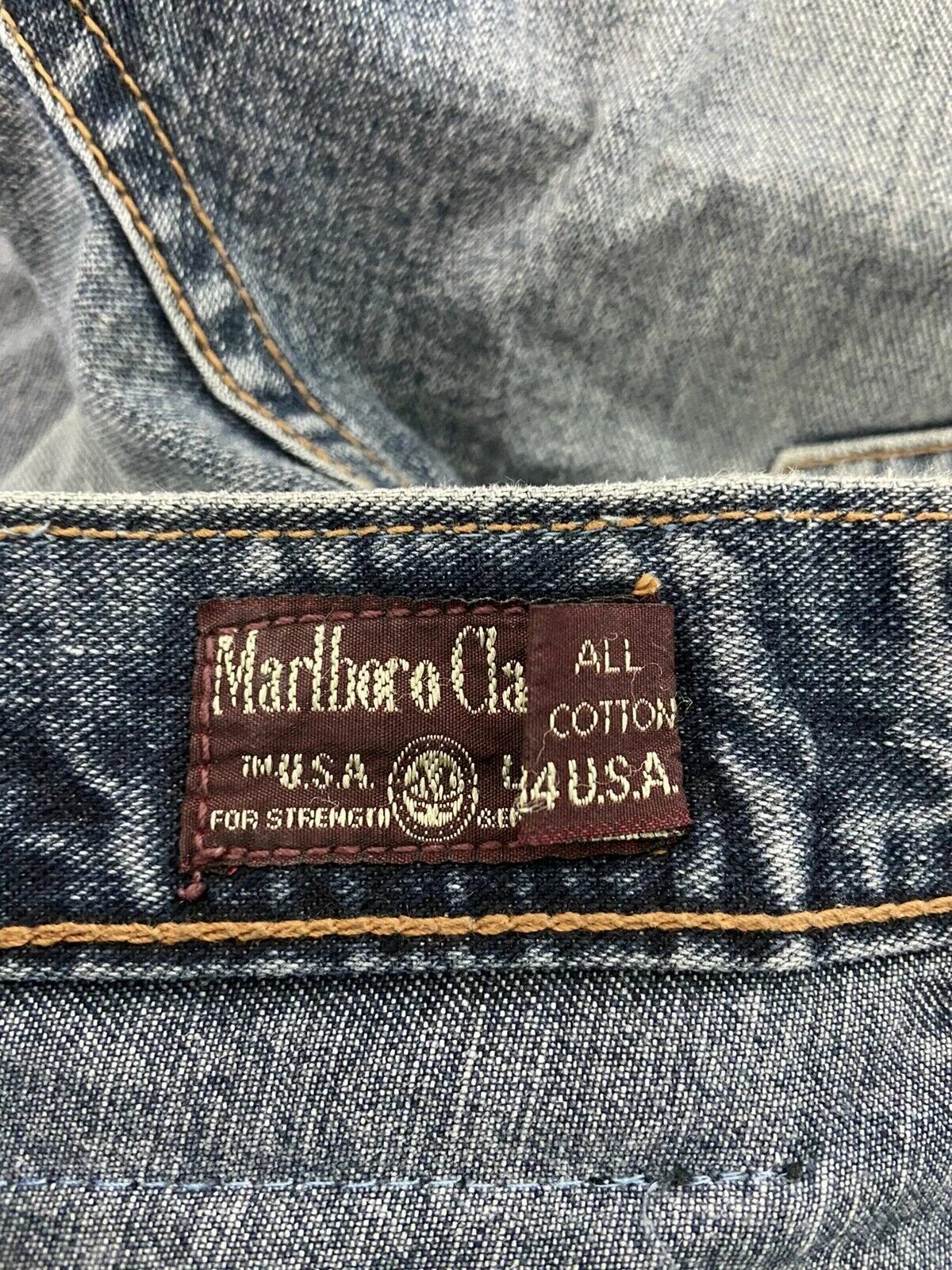 Marlboro classics одежда. Джинсовая куртка marlboro classics. Джинсы мальборо. Marlboro classic jeans. Джинсы мальборо.