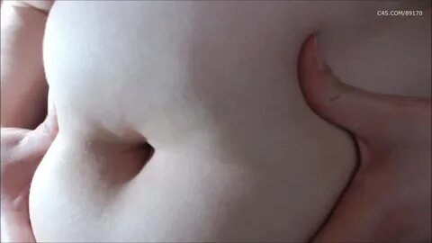 Fingering bellybutton