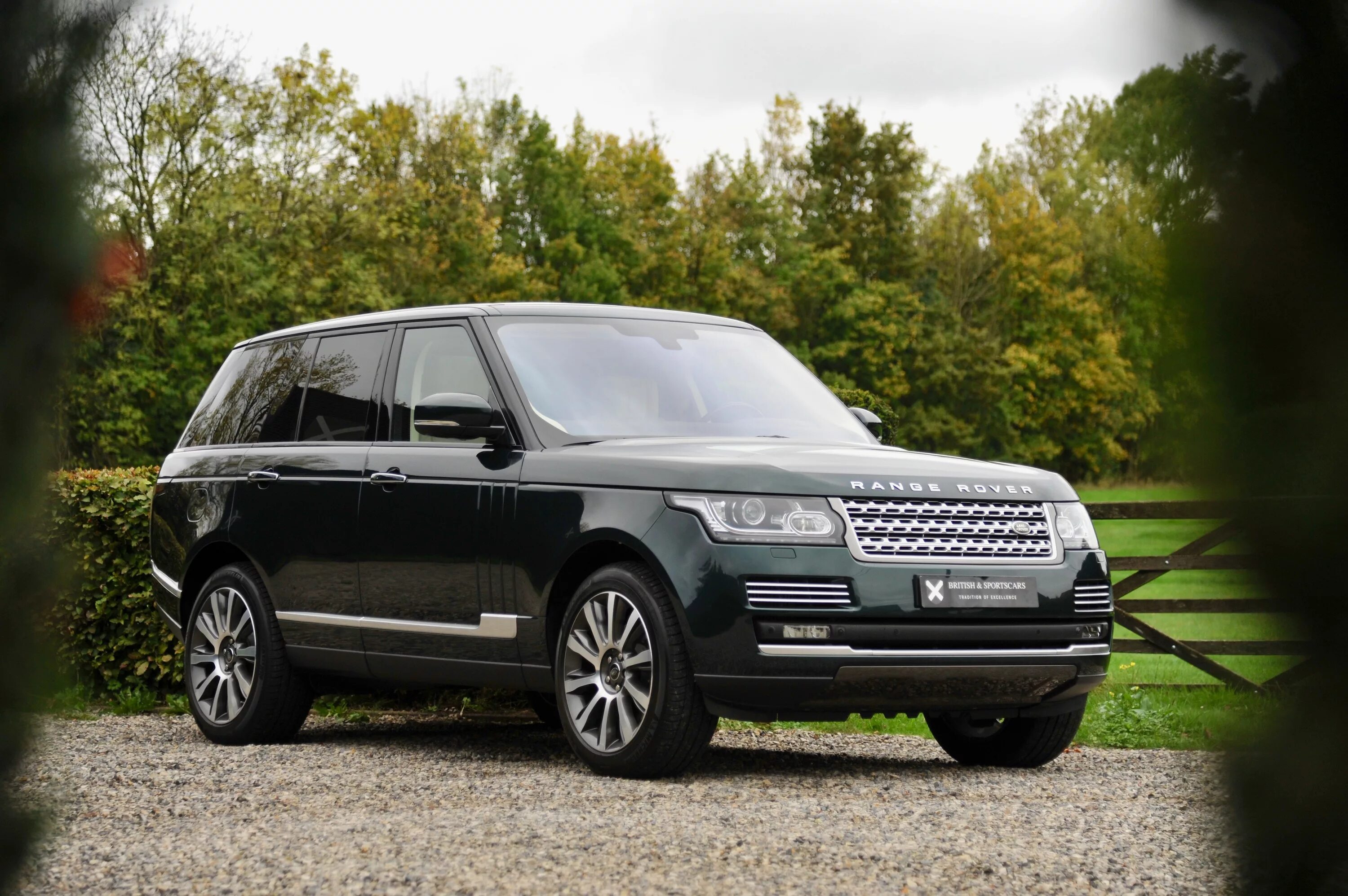 Range rover vogue 2014. Range rover l405. Рендж ровер вог 2014. Рендж ровер 2014. Рендж ровер вог.