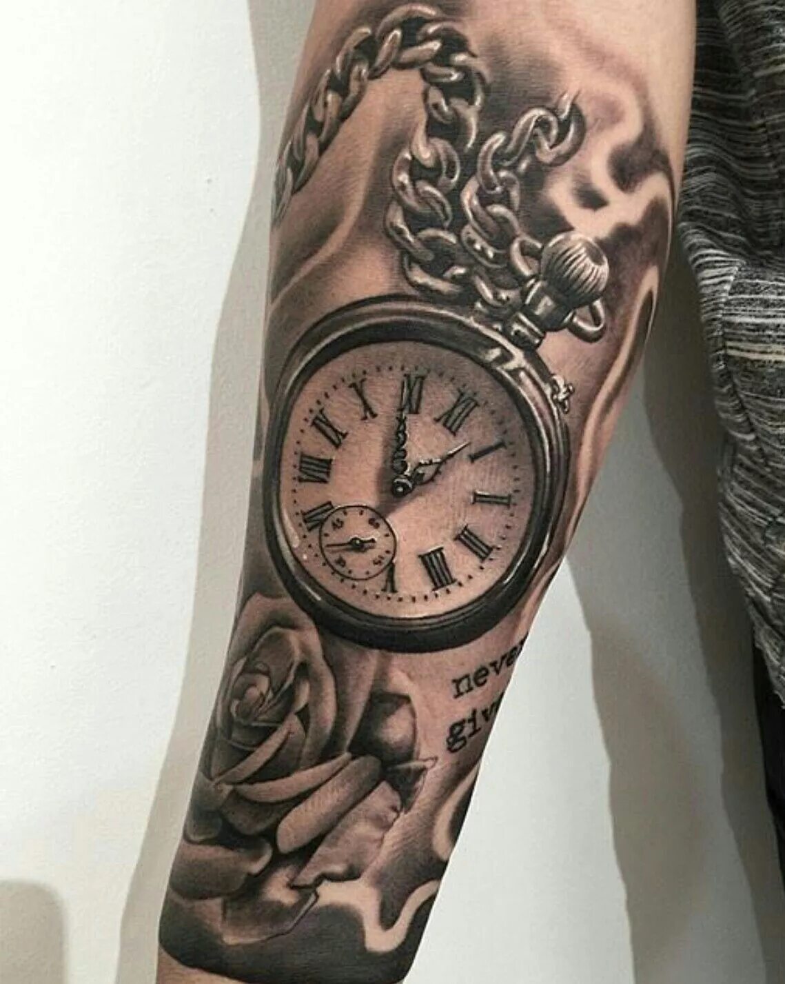 Тату часы женские. Тату с часами на руке. Тату на предплечье. Тату часы на руке. Тату с часами на руке.