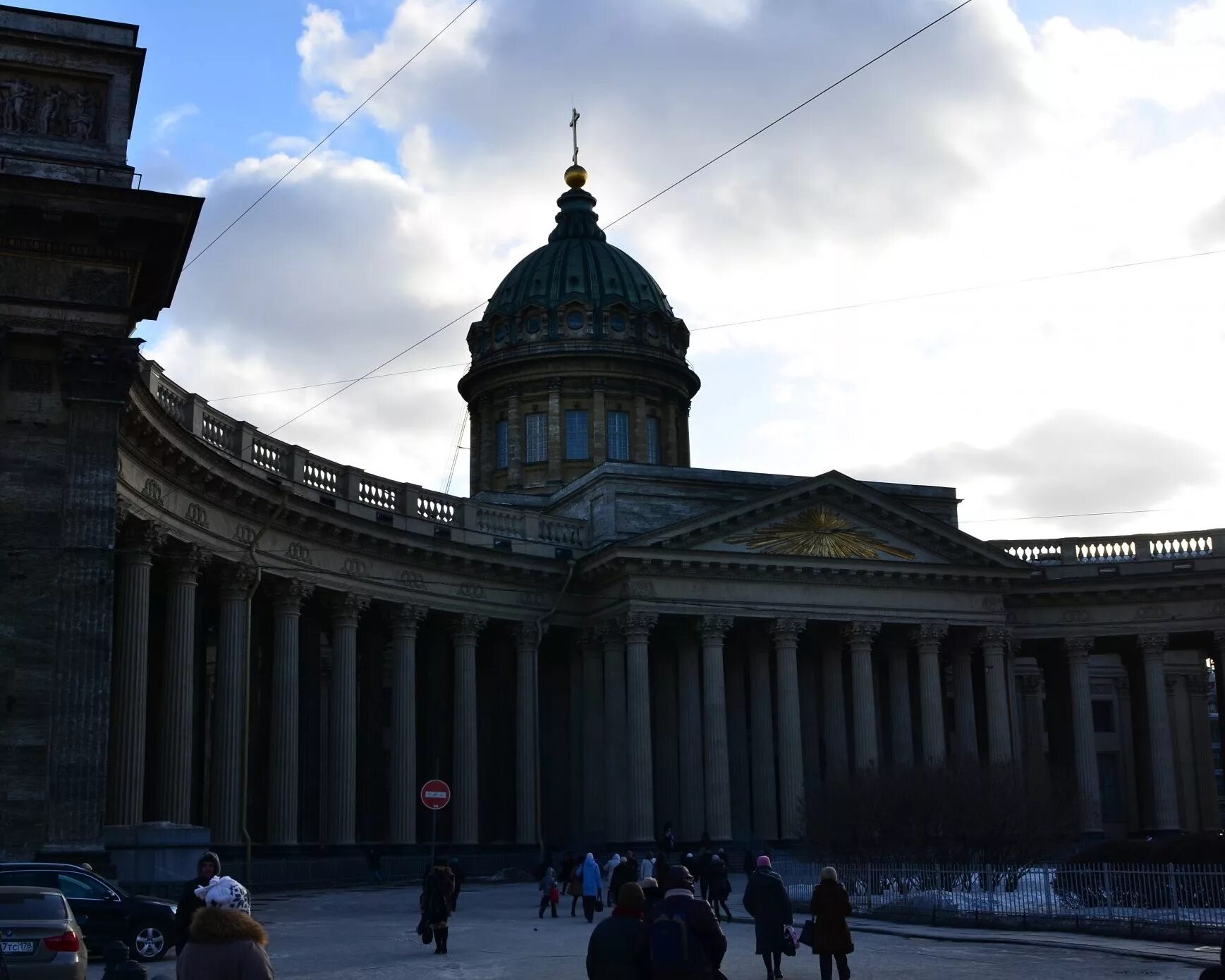 Депрессия спб. Депрессивный Санкт-Петербург. Санкт-Петербург депрессивный город. Питер депрессивный город. Санкт Петербург депрессия.