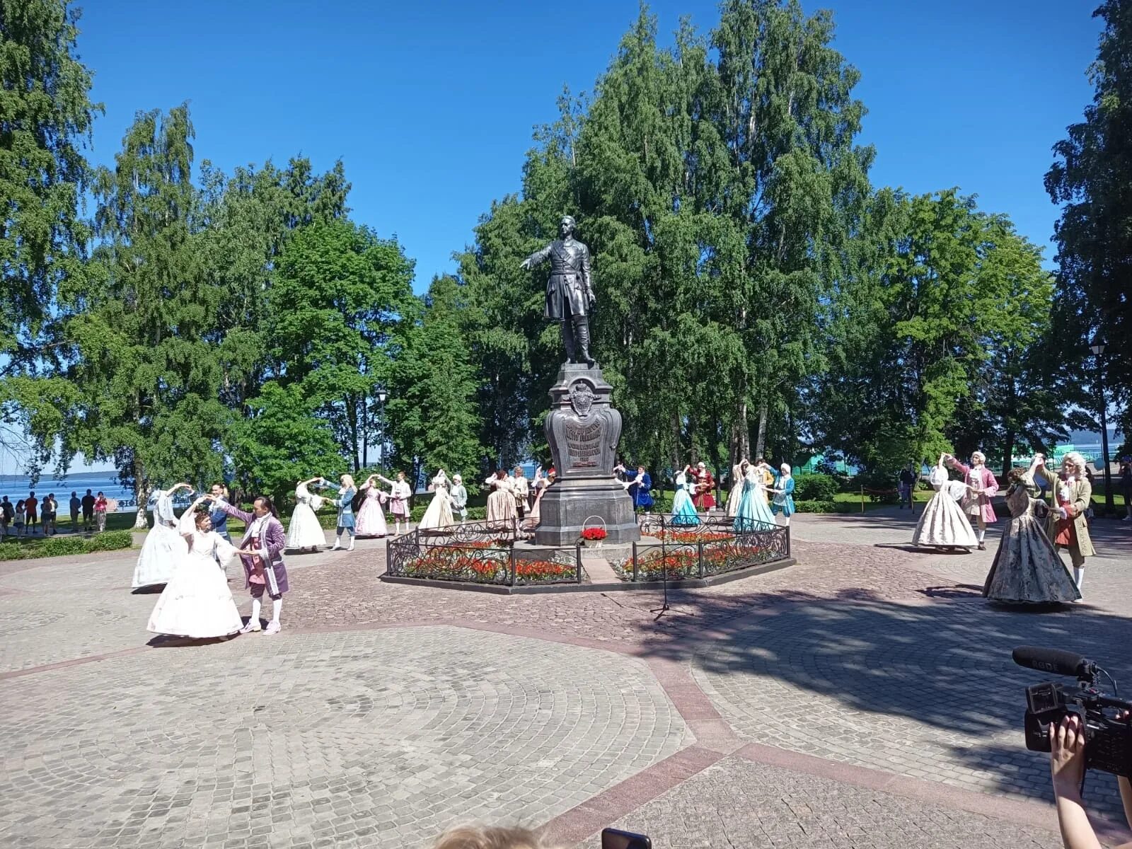 День города Петрозаводск. Петрозаводск сейчас. День города Петрозаводска Карелия. Петрозаводск прямой эфир.