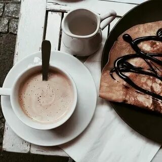 Кофе с молоком завтрак