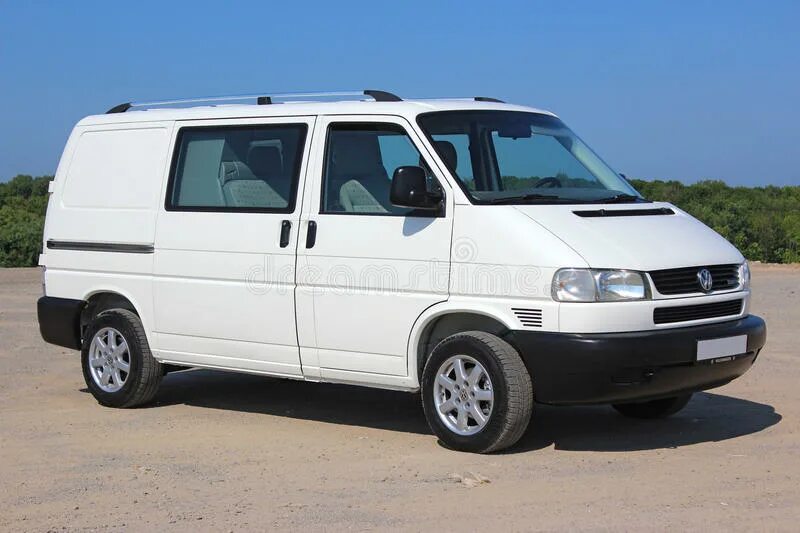 Фольксваген t4 белый. Фольксваген т4 рестайлинг. Vw t4 2001. Фольксваген t4 белый. Volkswagen t4 2002.