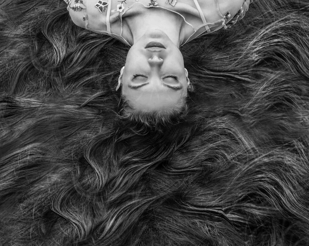 Фото марии будановой. Фото марии будановой. Екатерина буданова модель. Соня буданова. Модельная фотостудия рязань с пистолетами.