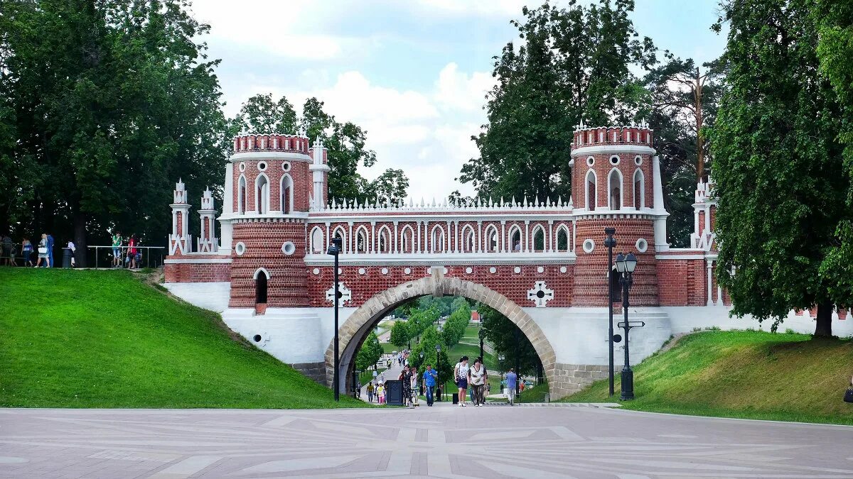 Царицыно омской области. Музей усадьба Царицыно. Царицынский парк в Москве. Парк Царицыно 2022. Москва музей-заповедник Царицыно музей-заповедник Царицыно.