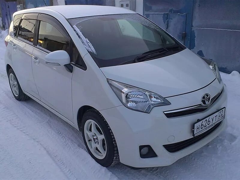 Купить хундай дром. Toyota Ractis 2011. Тойота Рактис 2011. Toyota Ractis 2011 года. Тойота Рактис 2011 года.