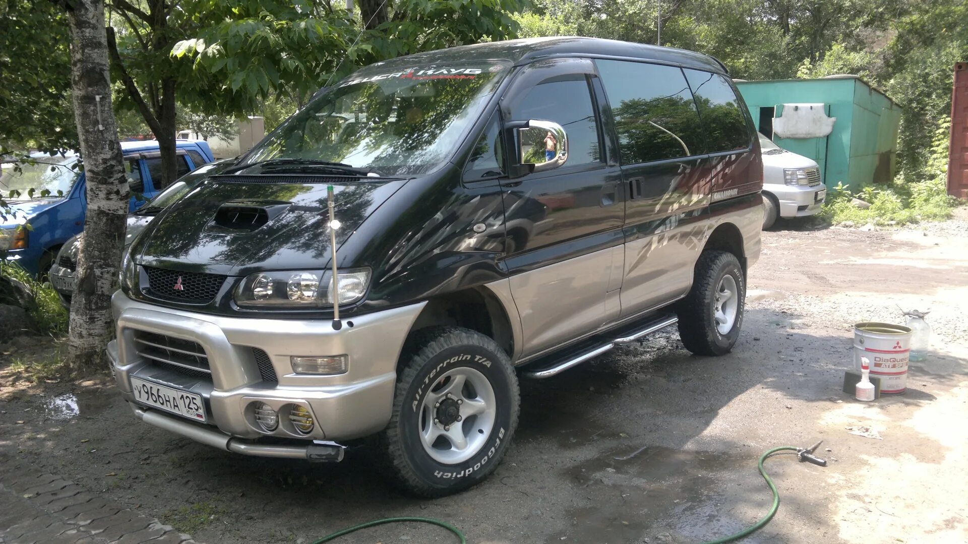 Митсубиси Делика л400. Делика л500. Mitsubishi Delica d4. Mitsubishi Delica 4.