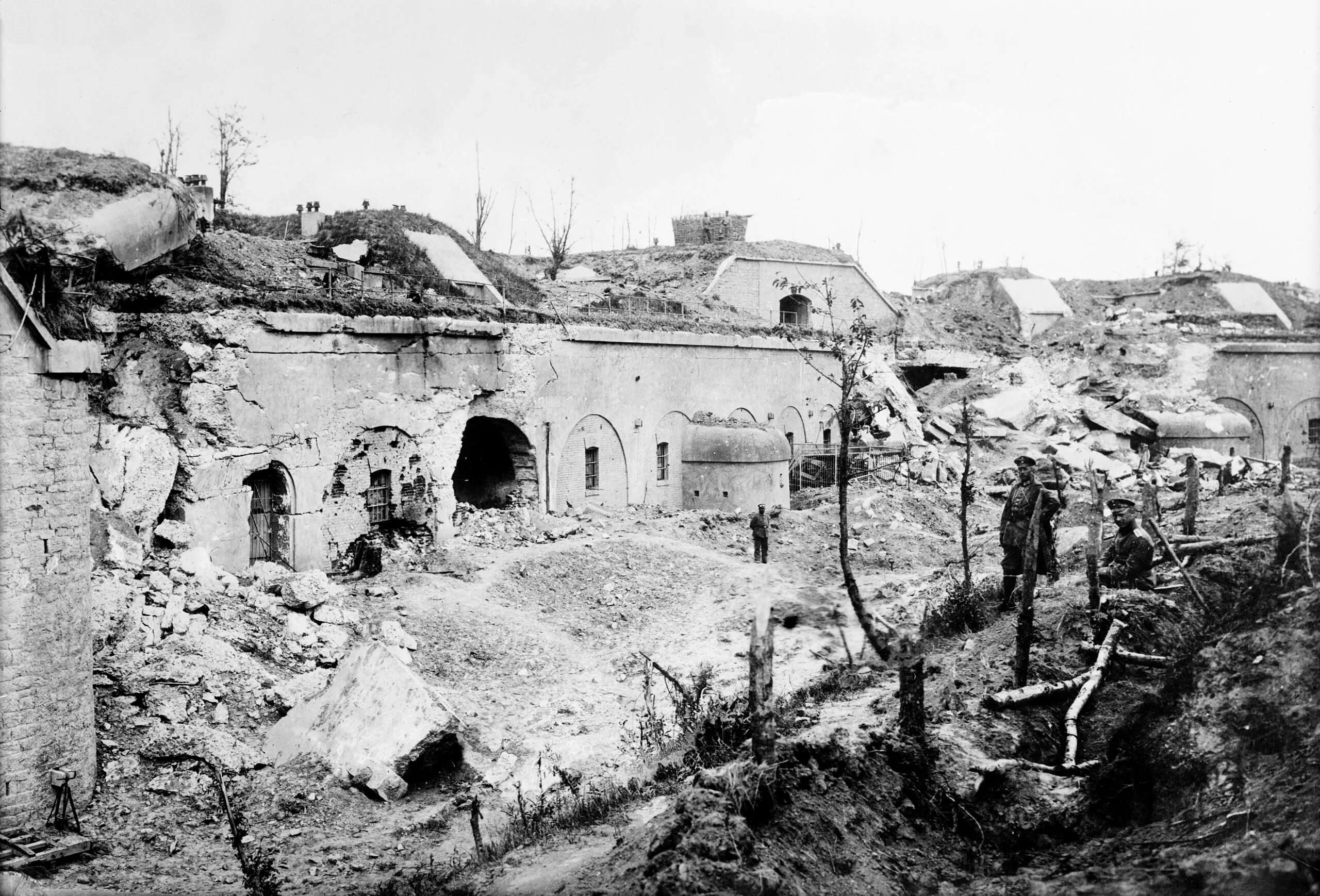 1915 линия. Перемышль крепость 1915. взятие перемышля 1915. 22.03 взятие австрийской крепости перемышль 1915 г.