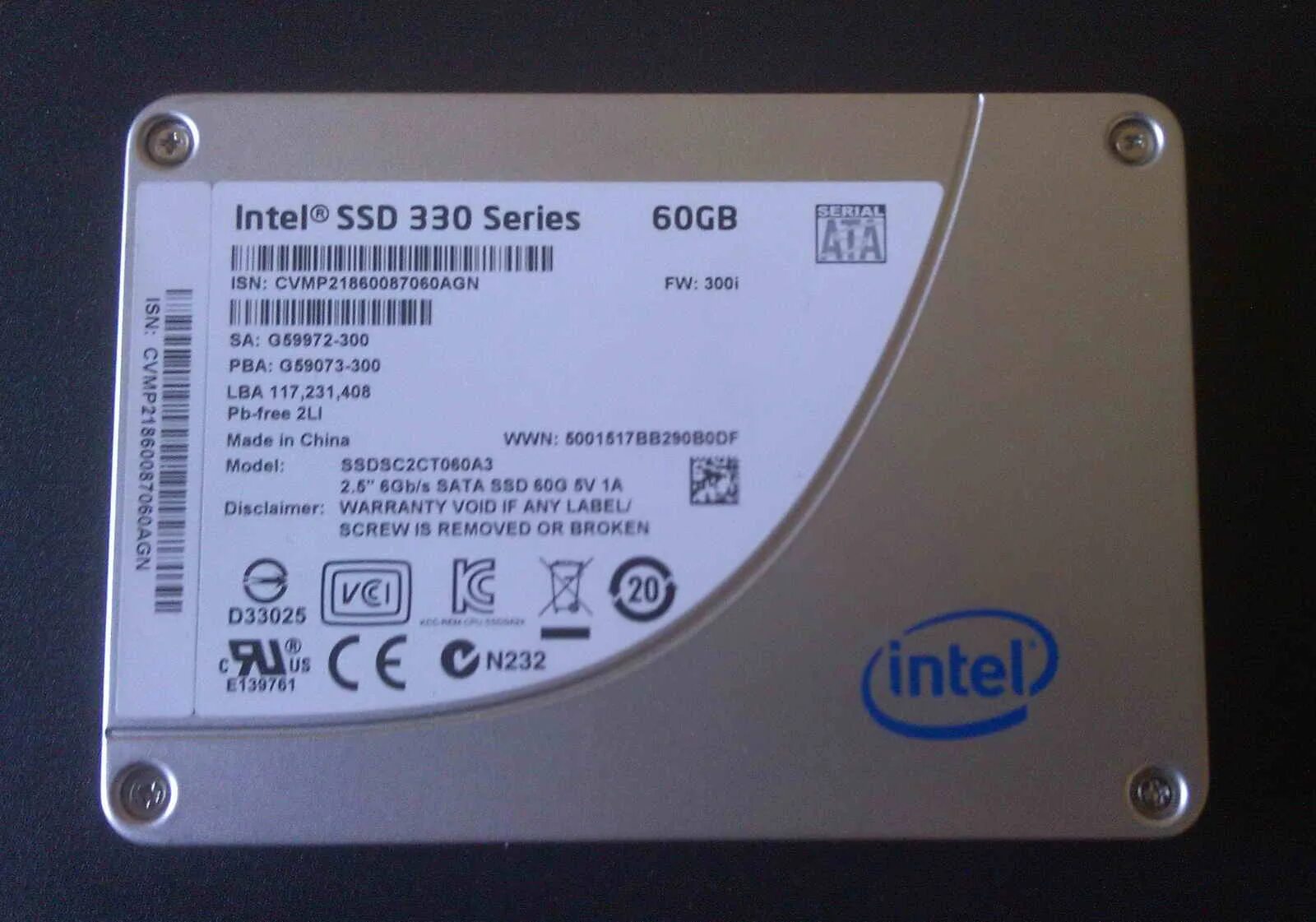 Intel SSD 520 Series 60gb. Intel SSD 330 Series inside. Серийный номер SSD Intel. Intel SSD 99510. Intel series гб