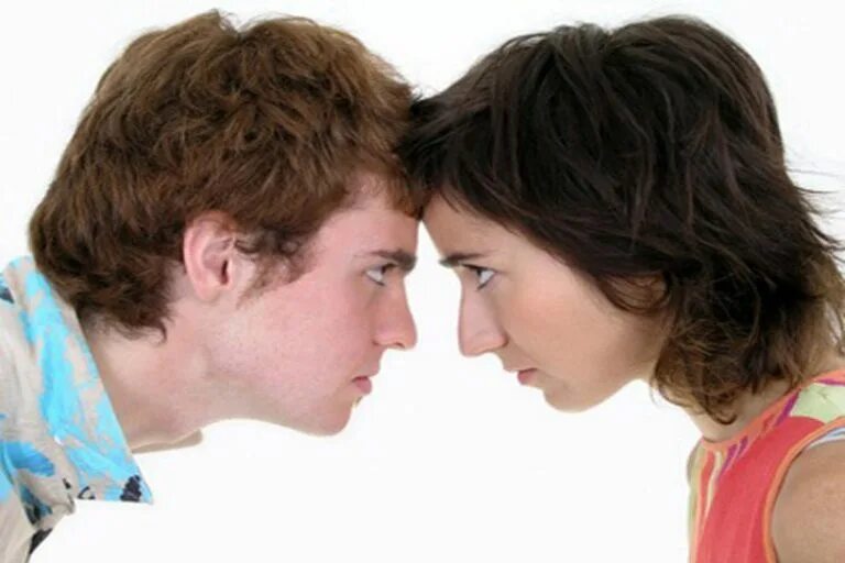 Looking at each other. Ссора. Терки между людьми. People looking at each other.