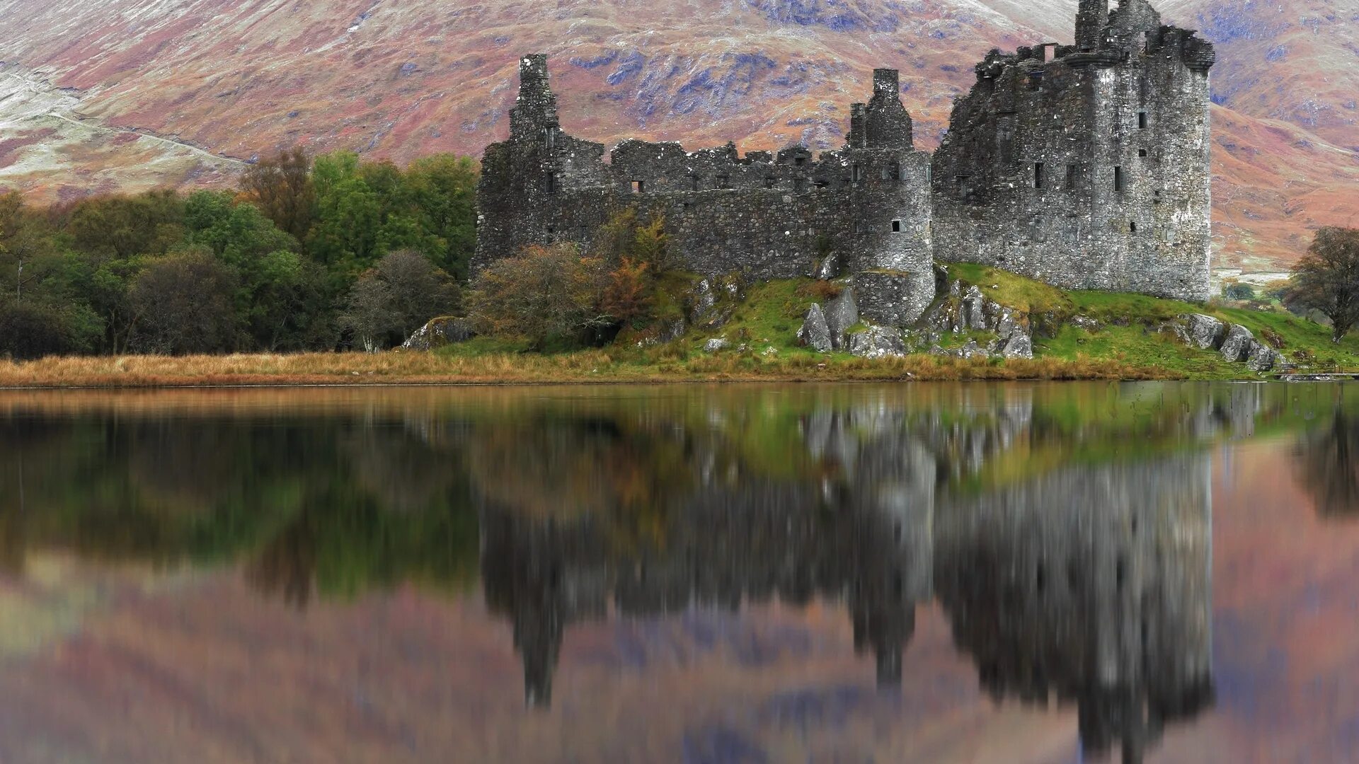 Castle lake