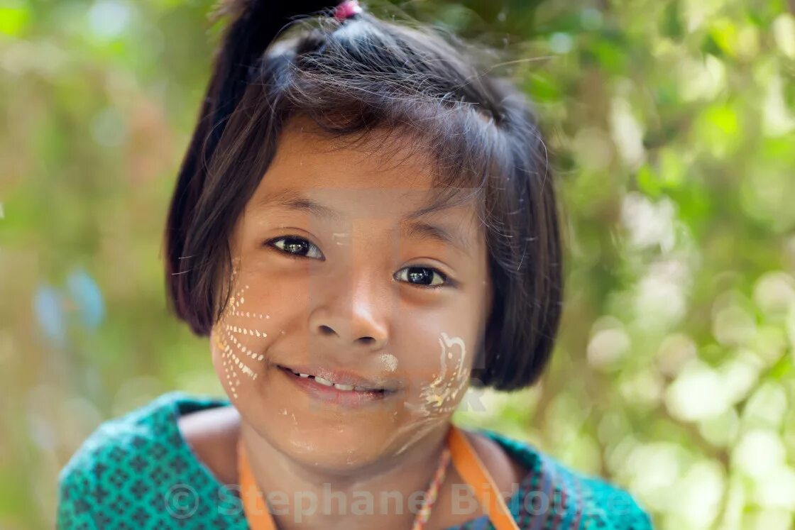 Тайские маленькие девушки. Таиландская девочка маленькая. Филиппинские девочки дети. Филиппинские девочки. Фото маленькая девочка таиланд.