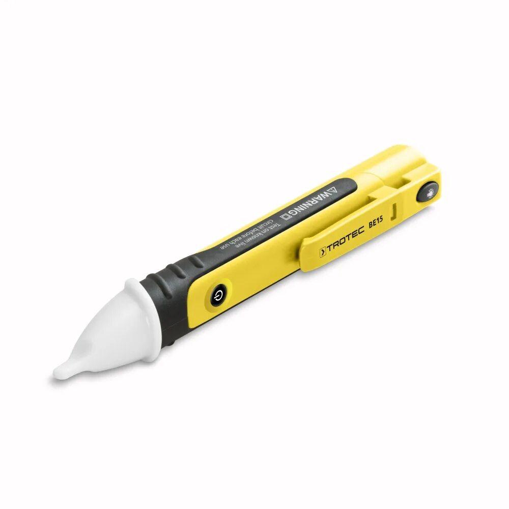 Voltage detector