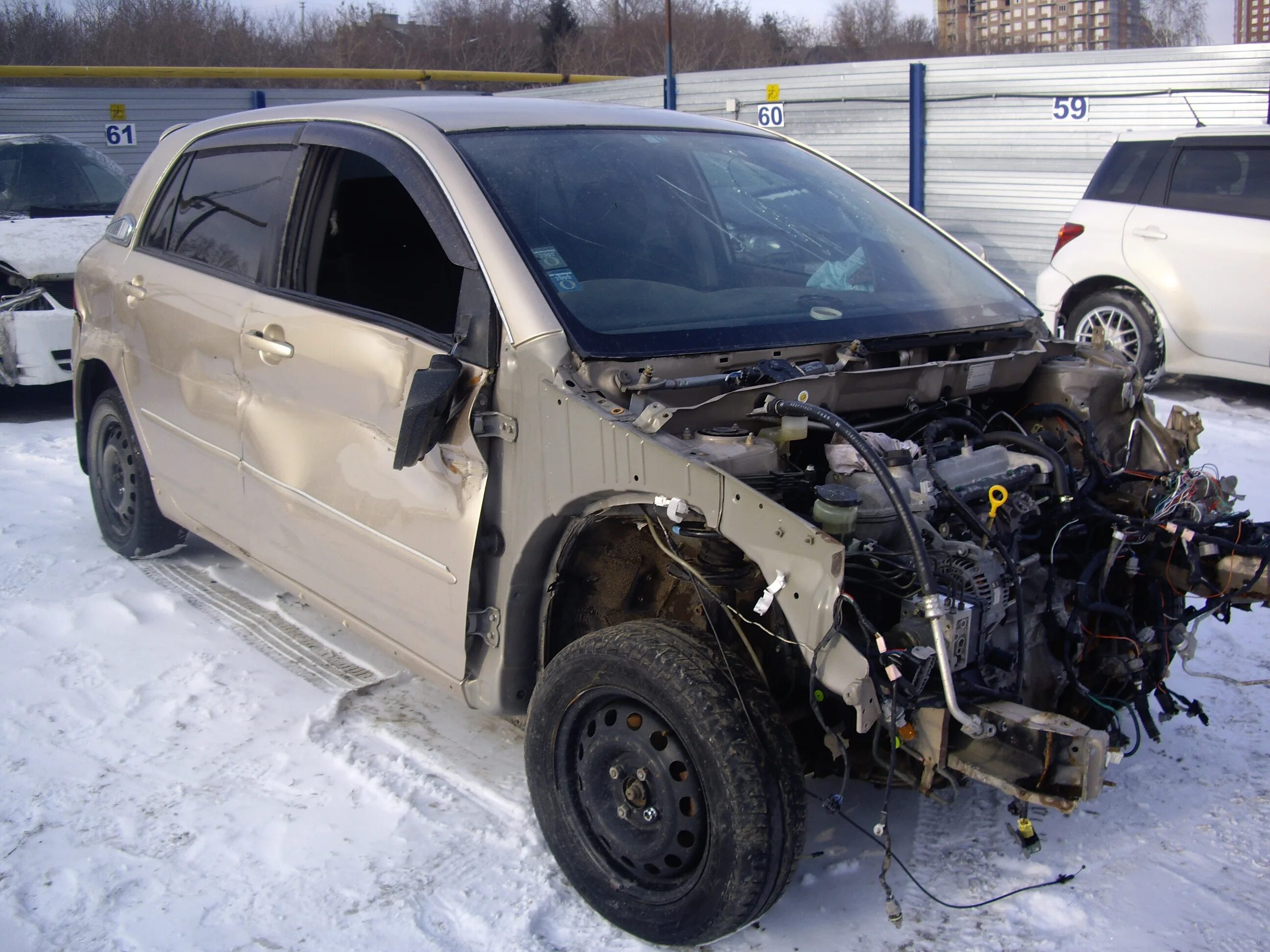 Mazda 3 bk битая. Аварийное авто красноярский край. Зелёная десятка фото в аварийном состоянии зимой. Гренада украл автомобиль. Аварийное авто.