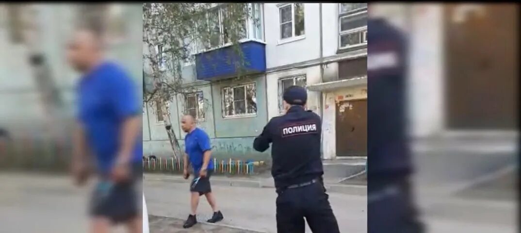 Террорист напал на школу. Расстрелял нападавших. Расстрелял нападавших. Расстрелял нападавших. Парень расстрелял в школе.