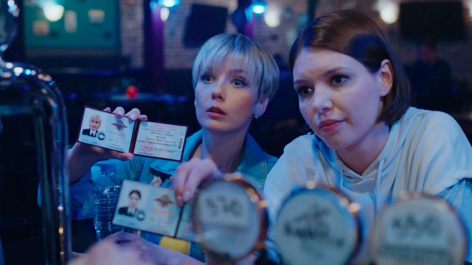 Девушки с макаровым 3 дата. Валерия астапова в сериале девушки с макаровым. Девушки с макаровым 3 дата. Сериалы тнт. Девочки 6 сезон.