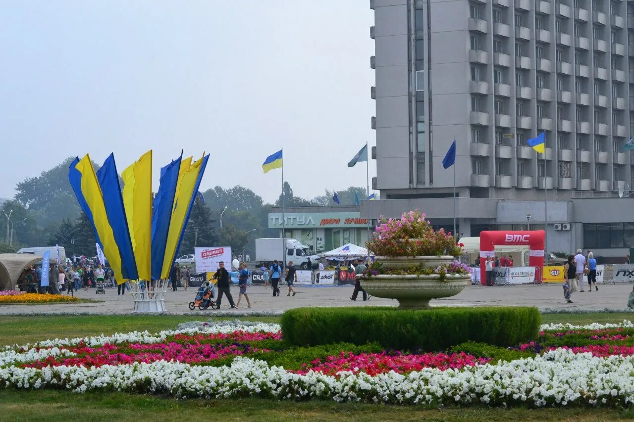 Сумы. Сумы город на Украине. Сумы Россия. Сумы центр города. Обстановка в сумах