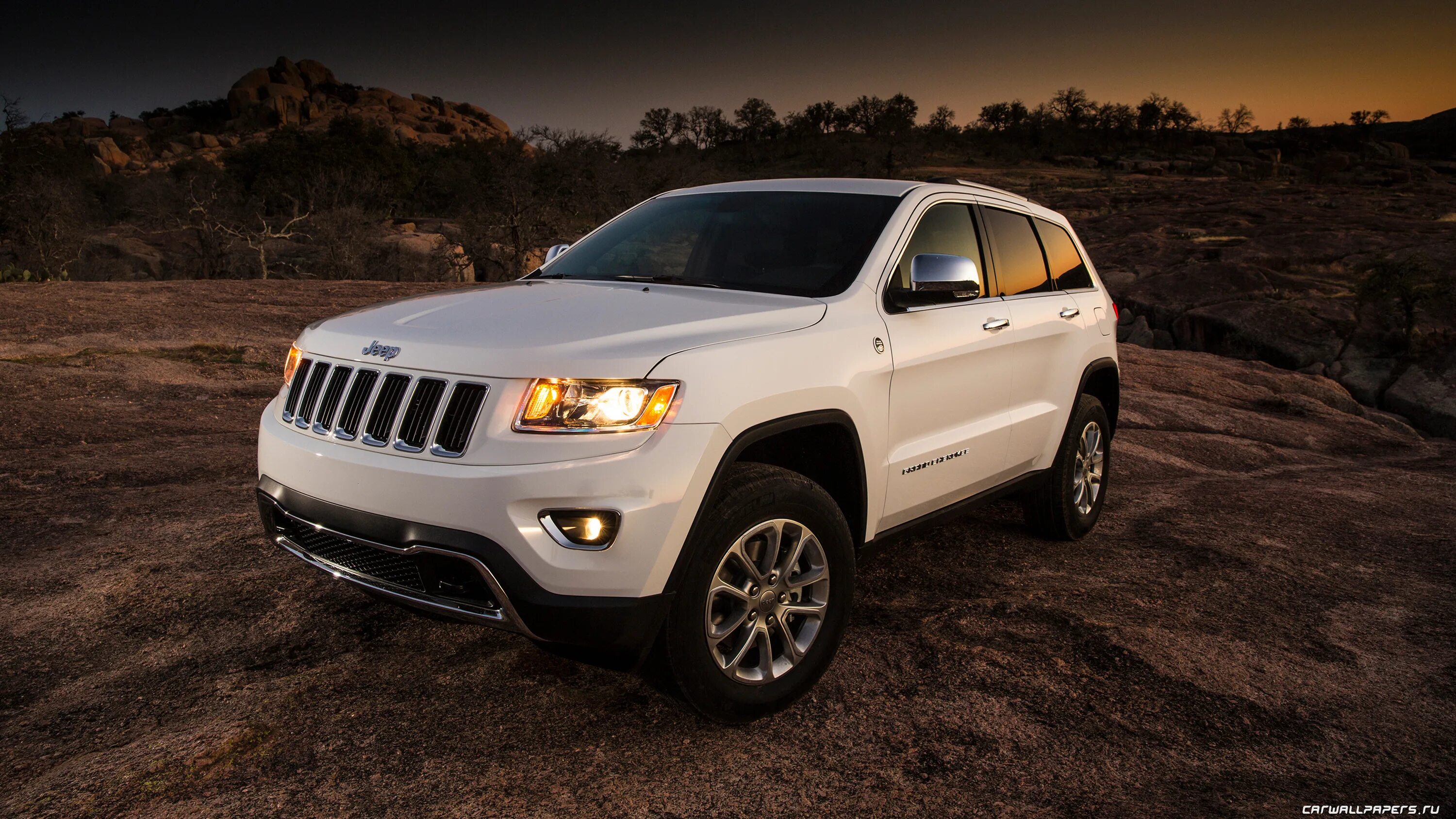 Cherokee limited. Jeep Grand Cherokee 2014. Jeep Grand Cherokee 2014 White. Джип Гранд Чероки Лимитед 2014. Jeep Grand Чероки 2014.