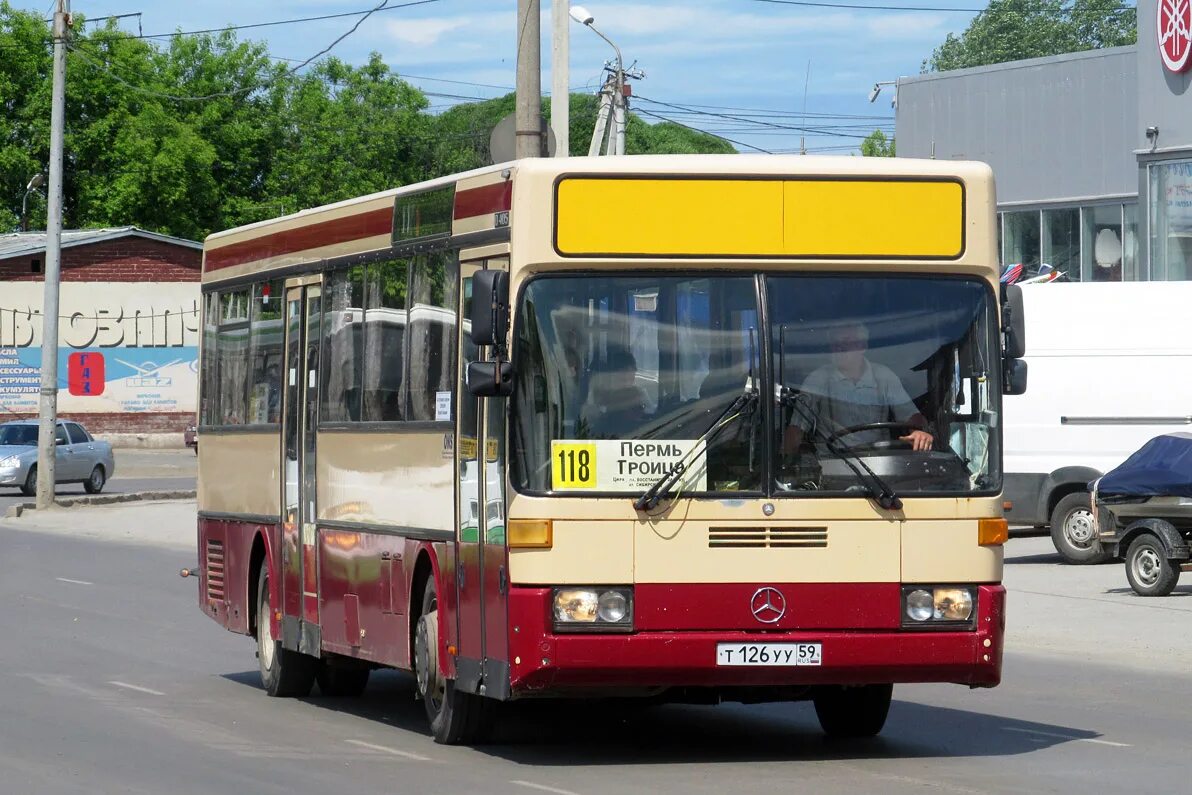 Автобус троица пермь сегодня. Mercedes o405 Пермь. Пермский автобус Мерседес. Автобус Мерседес Пермь. Пермь Троица автобус.