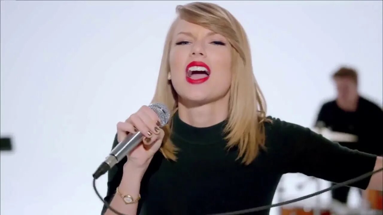 Taylor swift shake it. Taylor swift shake it off. shake it off taylor. тейлор свифт shake it off клип. shake it off тейлор свифт рэп.