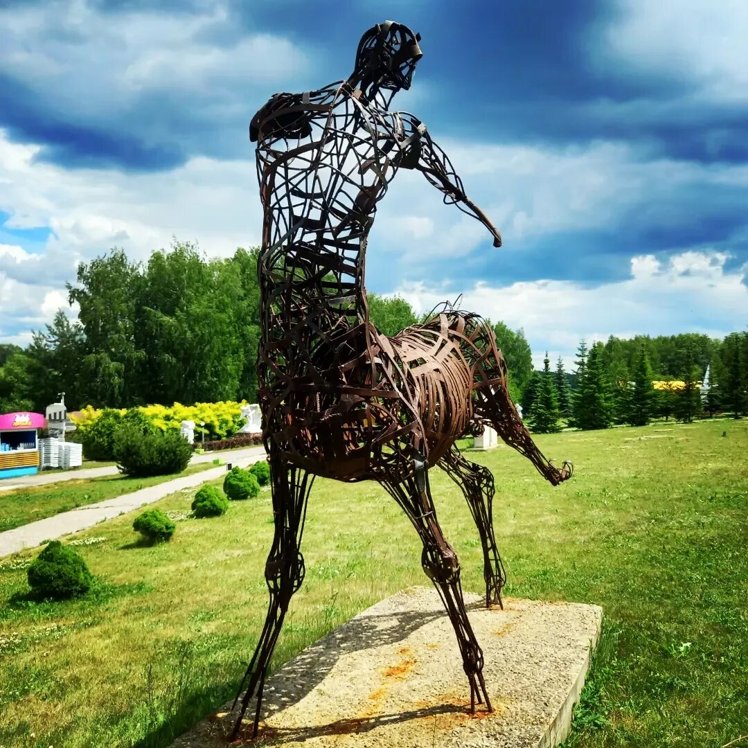 Рамзай парк легенда. Скульптурный парк легенда, село рамзай. Скульптурный парк легенда, село рамзай. Парк чистые пруды пенза. Чистые пруды рамзай пензенская область.