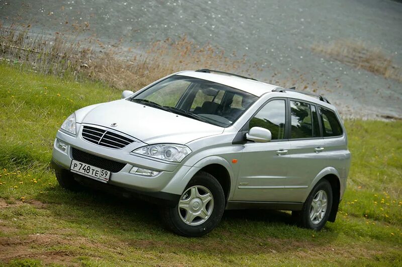 Саньенг кайрон 2008 дизель. Санг енг Кайрон. SSANGYONG Kyron 2008. Ссанг енг Кайрон 2008. SSANGYONG Kyron 2000г.