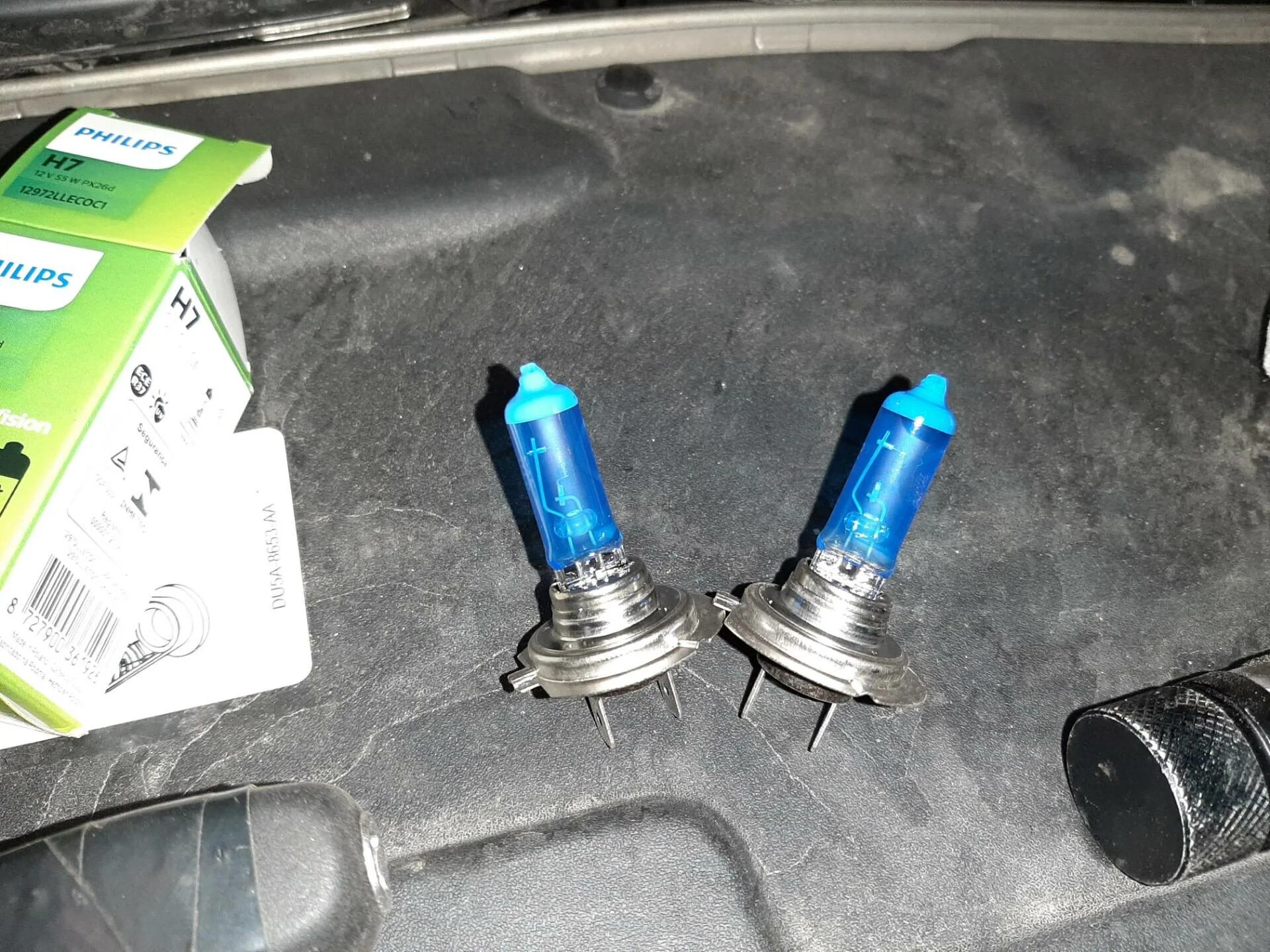 Какие лампочки форд мондео 4 рестайлинг. Лампочки передних габаритов форд мондео 4. Лампа форд мондео 4 ближний свет. Какие лампочки форд мондео 4 рестайлинг. Лампа стоп сигнала форд мондео 4.