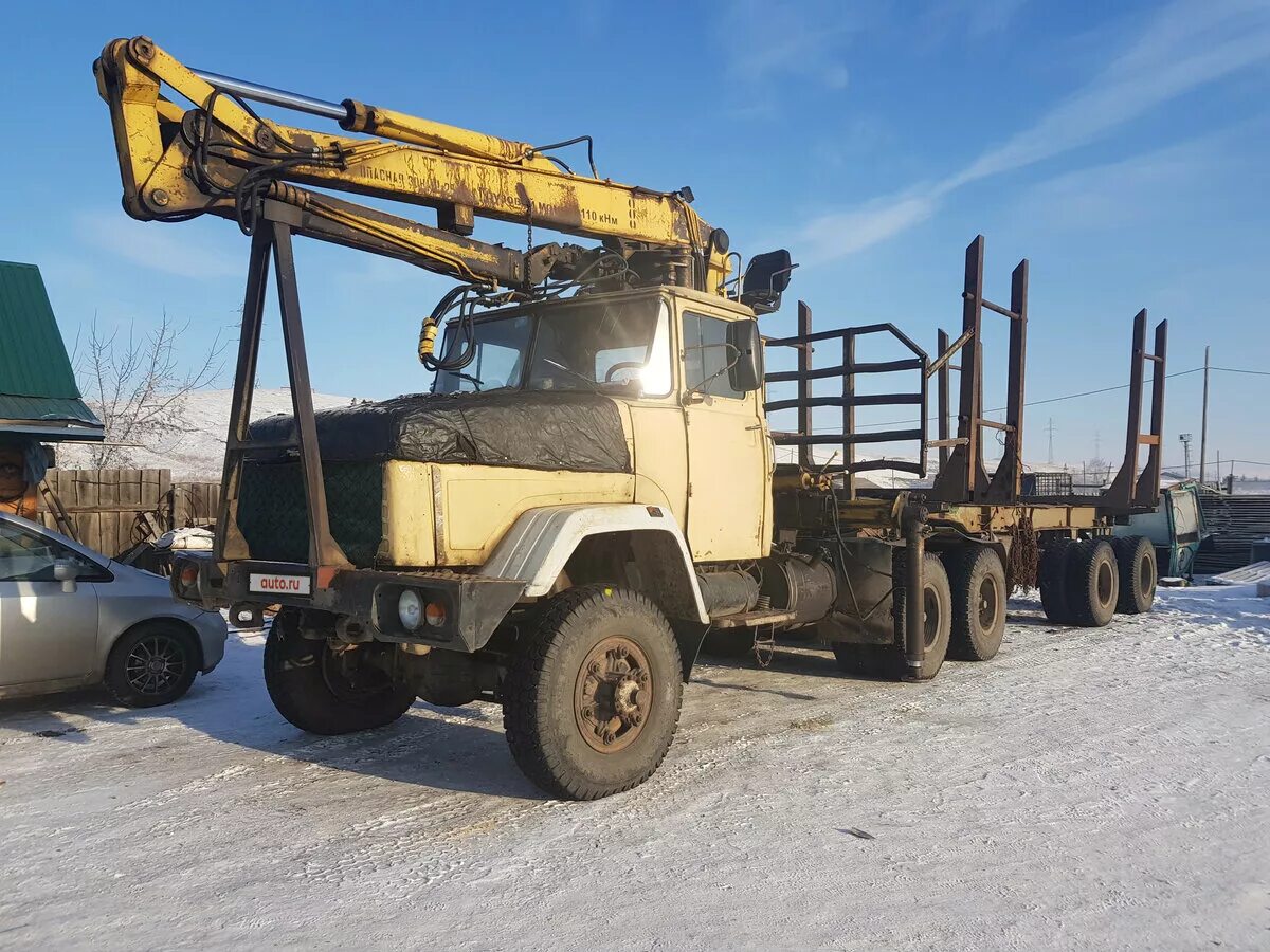 Бортовой краз 63221 с манипулятором. Краз 255 с манипулятором. Краз 63221 лесовоз. Манипулятор краз. Краз 260 лаптежник.