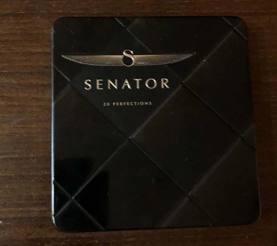 сигареты сенатор в портсигаре. сигареты макинтош спб. Macintosh с портсигаром. Macintosh сигареты в портсигаре. сигареты макинтош в портсигаре.