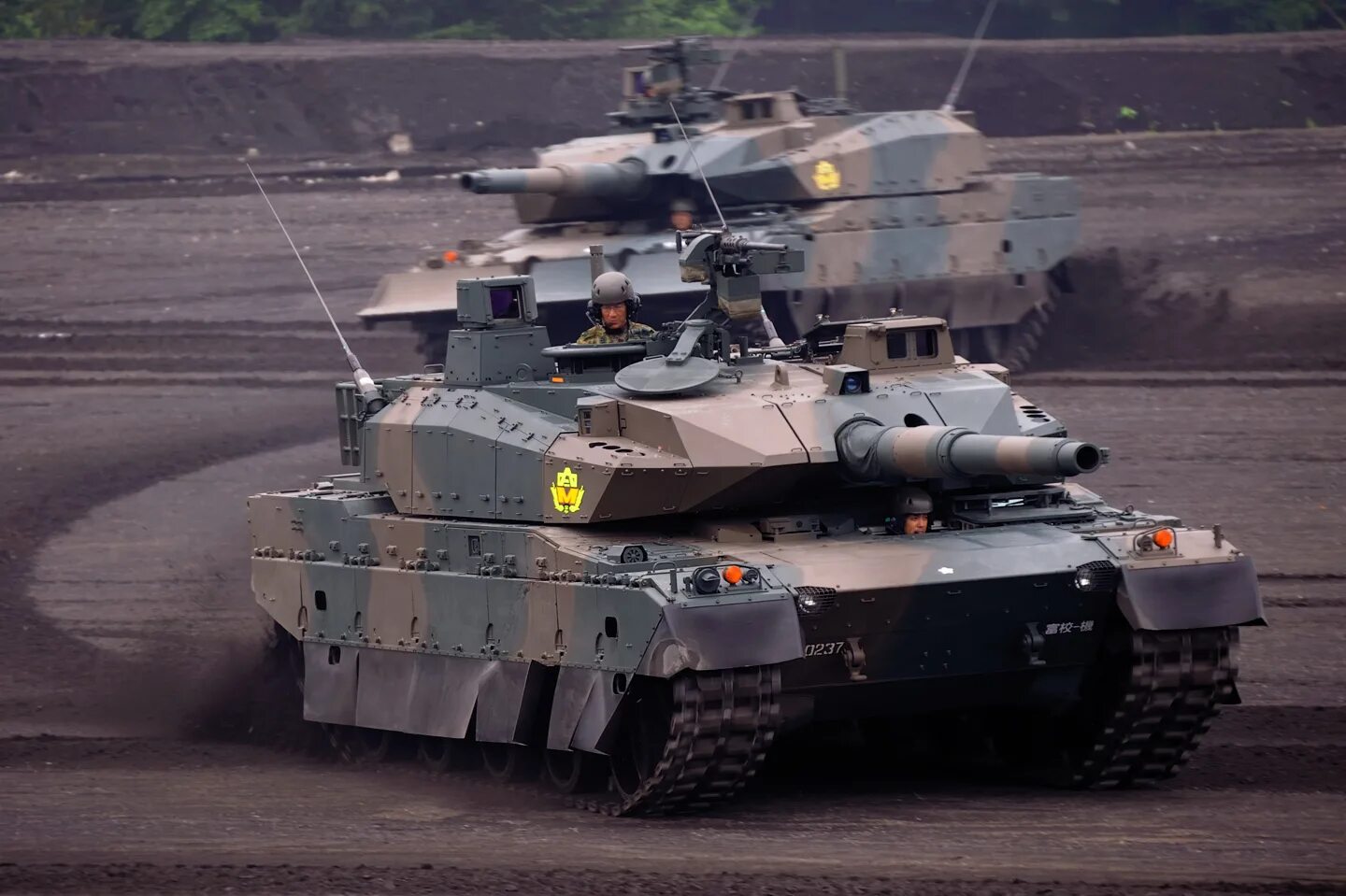 Type 10 MBT. Mitsubishi Type 10. Type 10 танк. Type 10 MBT Mitsubishi. Самый сильный танк в мире танков