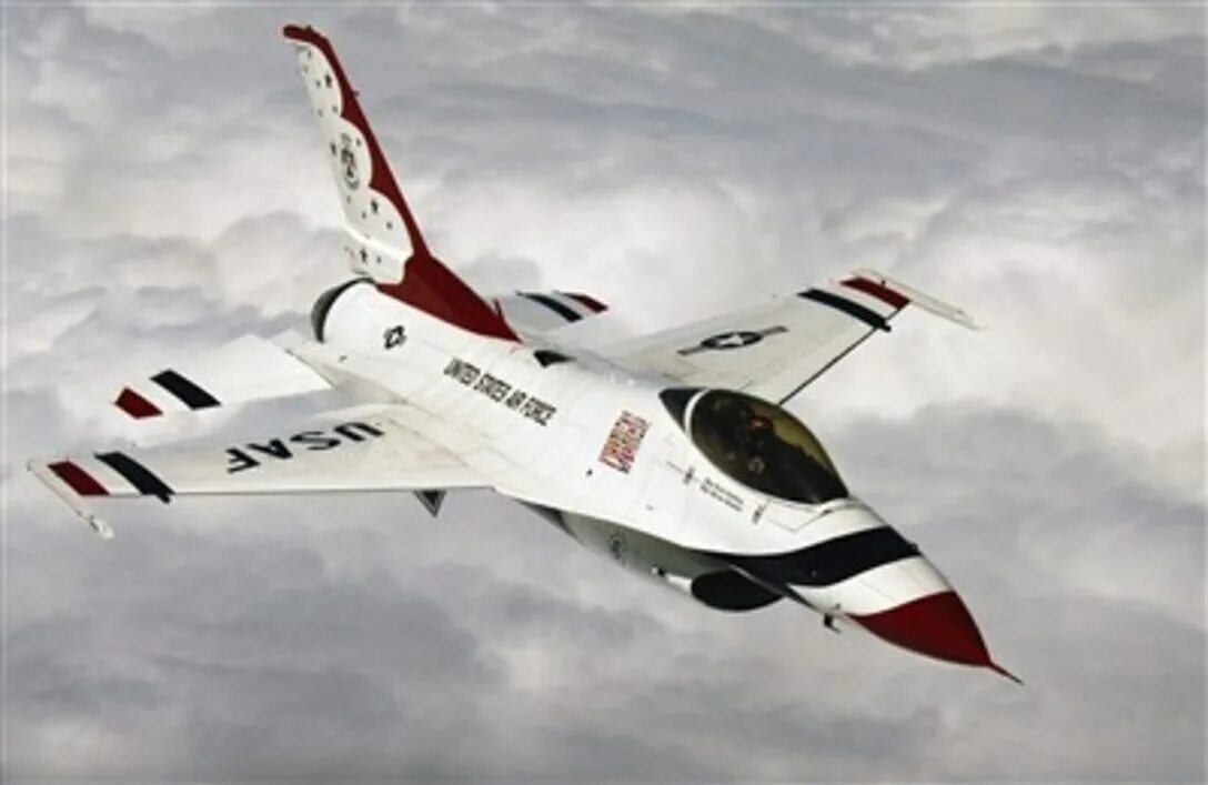 А10 тандерберд. Tcl falcon thunderbird q7. Винты для самолетов на радиоуправлении для thunderbirds f 16. Tcl falcon thunderbird q7. Tcl falcon thunderbird q7.