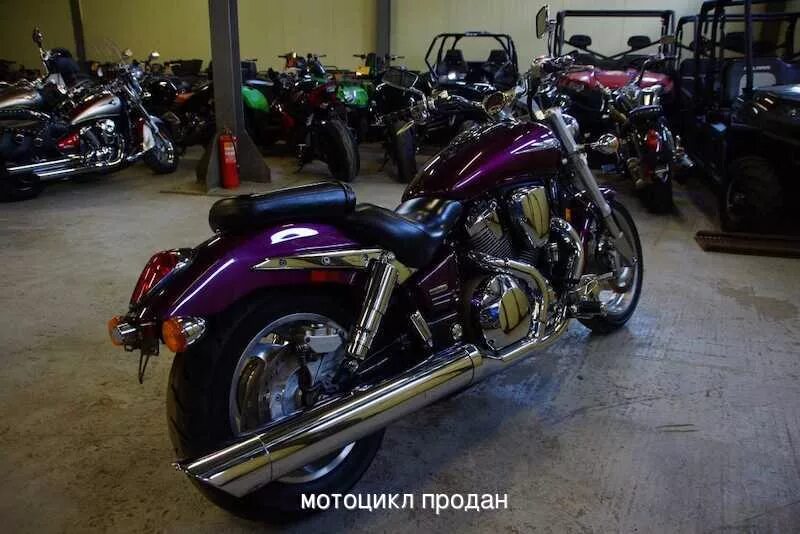 Honda VTX 1800 кубов. Чоппер Хонда 1800 кубовvtx. Мотоцикл Honda 1800 кубов. Чоппер мотоцикл 1800 кубов.