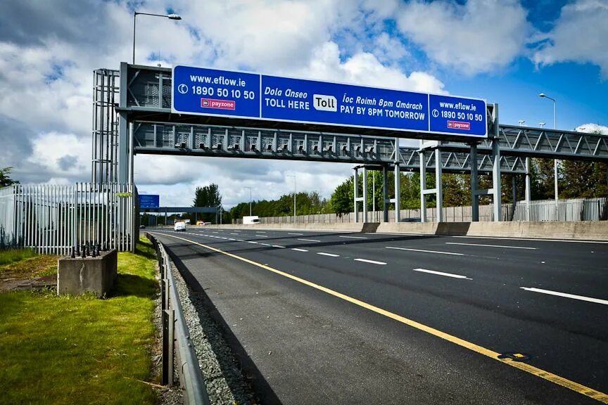 Платные дороги. Толл плаза. Der toll. Скоростные ограничения в сша. Automated tollbooth.