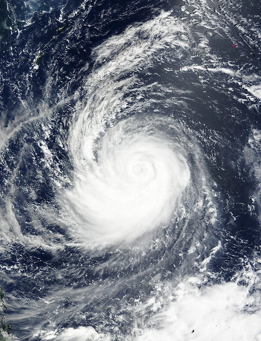 Typhoon Baszucki. Тайфун Вихрь. Самый сильный Тайфун. Тайфун самый мощный в мире. Тайфун море