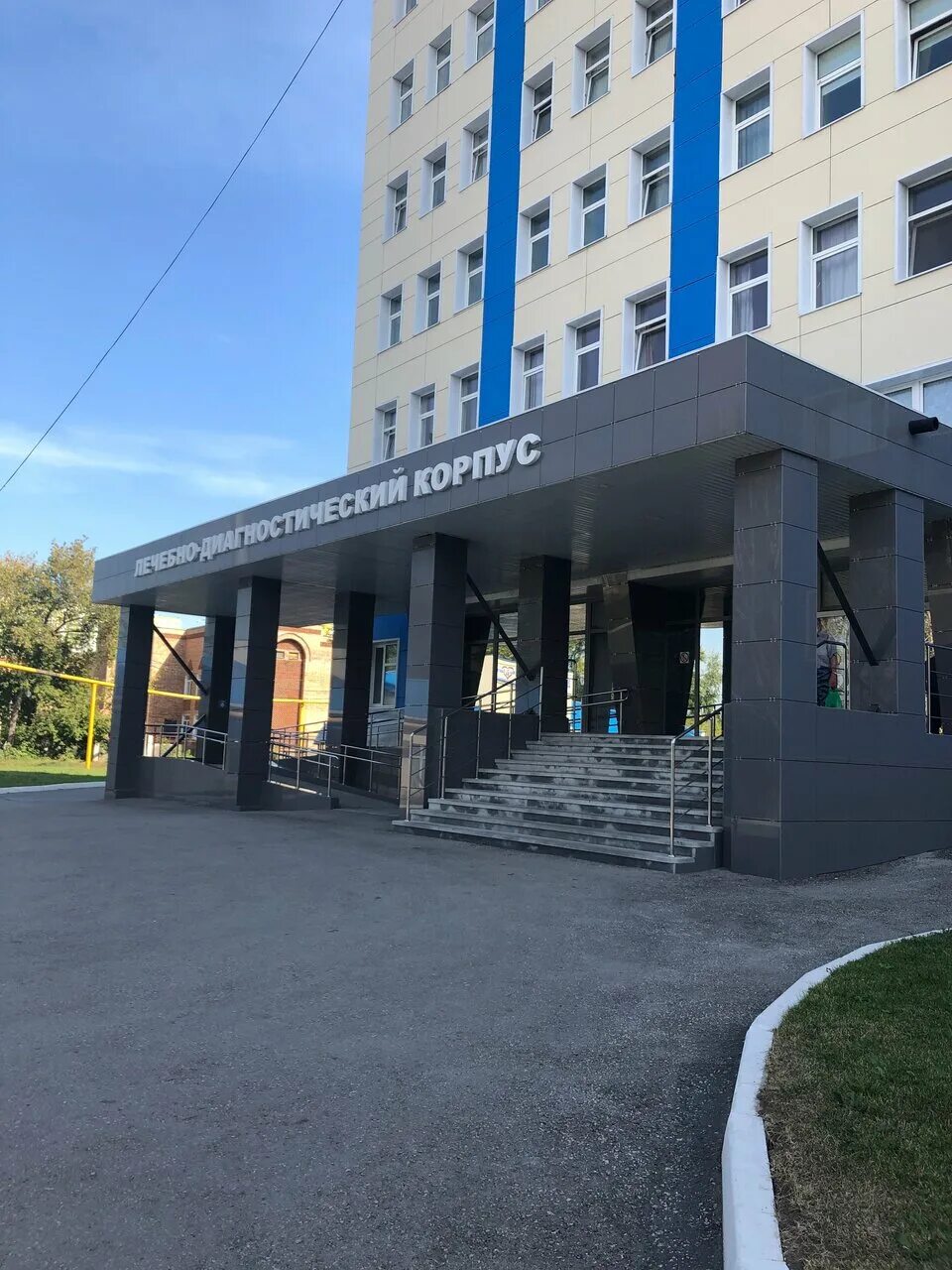 Самара клиники медуниверситета терапевтический корпус. Клиники самгму факультетская терапия. Самарский медицинский университет. Приемное отделение самгму. Клиники самгму приемное отделение.