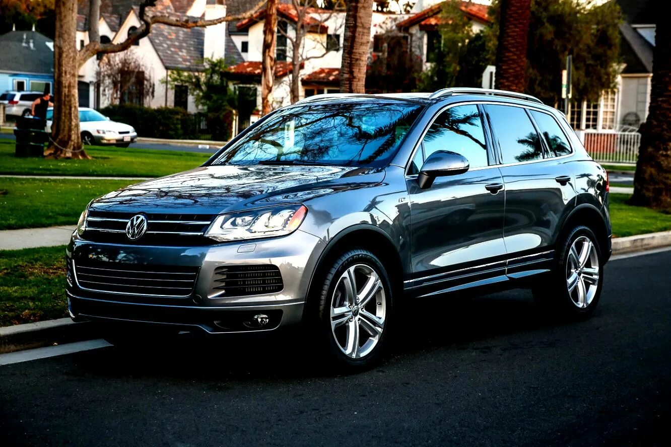 Volkswagen touareg 2014. Volkswagen Touareg 2015 r line. VW Touareg 2014. Туарег 2014 r line. Volkswagen Touareg 2014 r line.