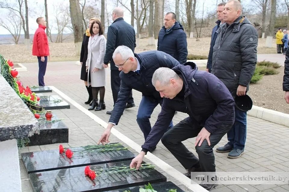 Шаман реквием 22 0 3 24. Хатынь 80 лет трагедии. Митинг в Хатыни 22.03.2023. Митинг Реквием 22.03.2023 в городе Чашники.