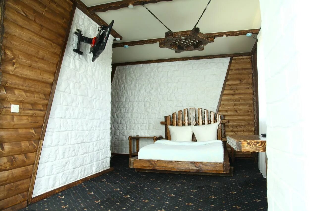 Рузаевка кафе дюшес. Гостиница рузаевка. Гостиница юбилейная рузаевка фото. Гостиница рузаевка. Рузаевка привокзальная площадь.