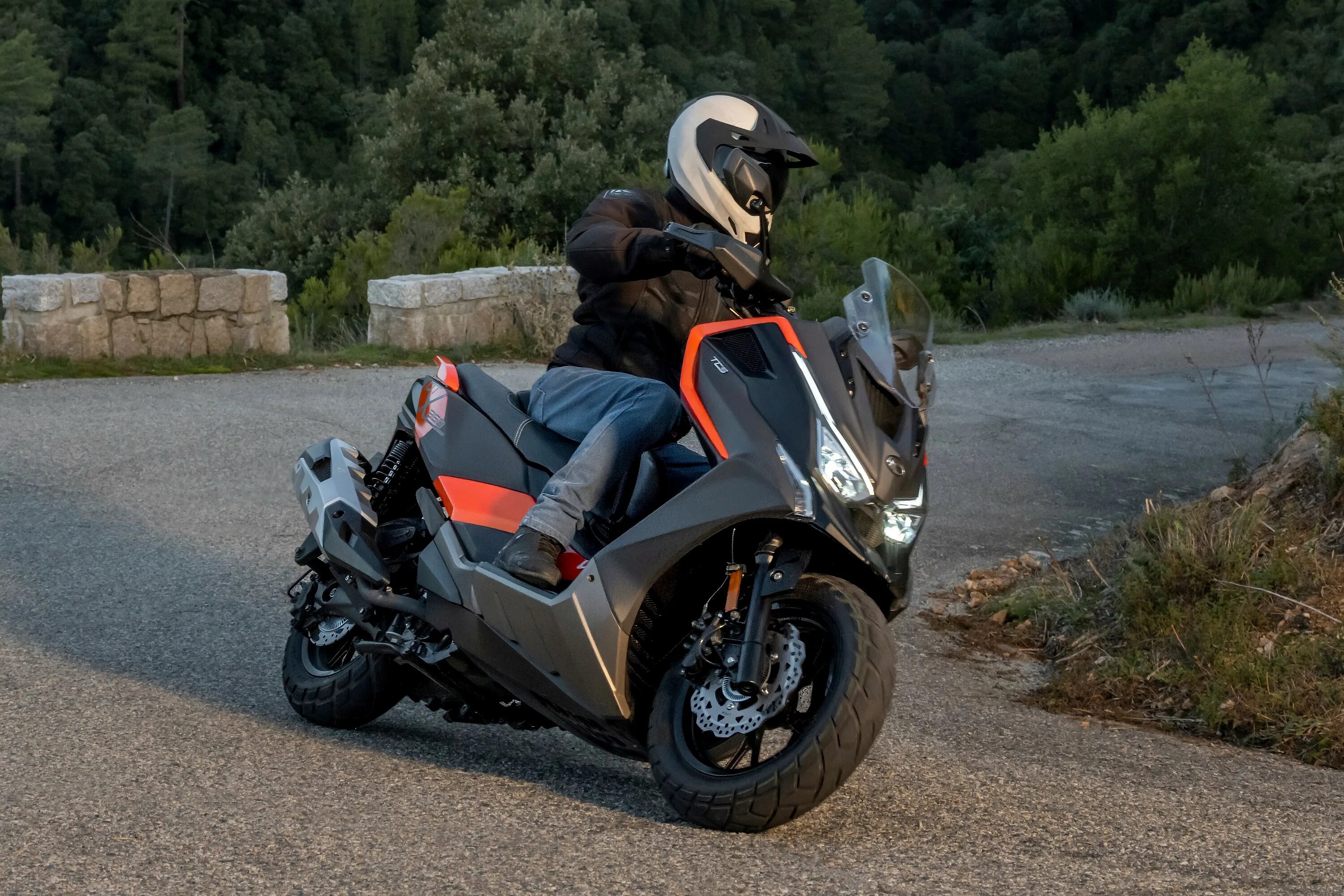 Dt x. Kymco dt x360. kymco 250 скутер. kymco cv3. макси скутер хонда x adv.