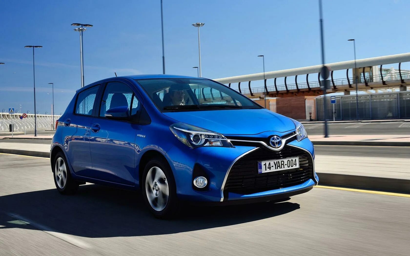 Toyota yaris 2008 гибрид. тойота гибрид 2014. тойота ярис 2017 гибрид. тойота гибрид 2014. тойота гибрид 2014.