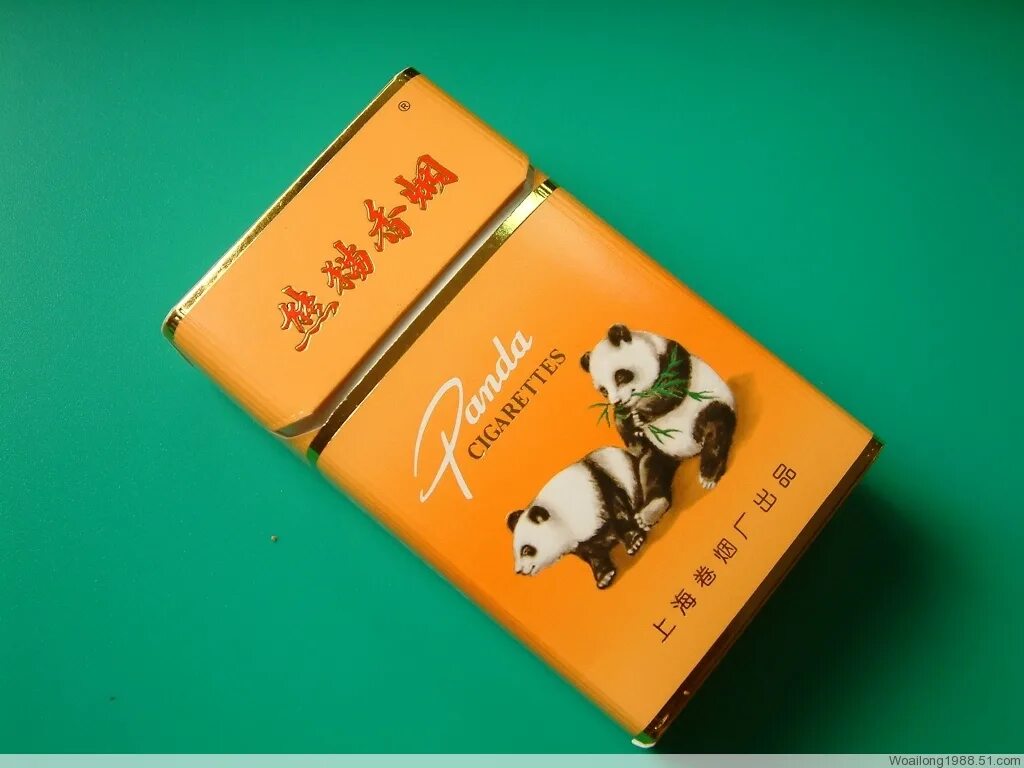 Китайские сигареты. Сигареты китайской марки Панда. Сигареты Панда Китай. Китайские сигареты с пандой. Дорогие китайские сигареты.