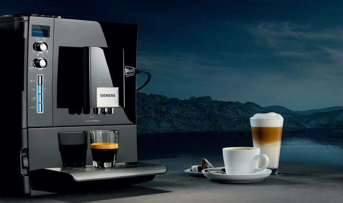 Кофемашина много воды. Кофеварка Siemens Nespresso. Кофемашина jura Siemens. Siemens fd8612 кофемашина. Кофемашина cofemania 787.