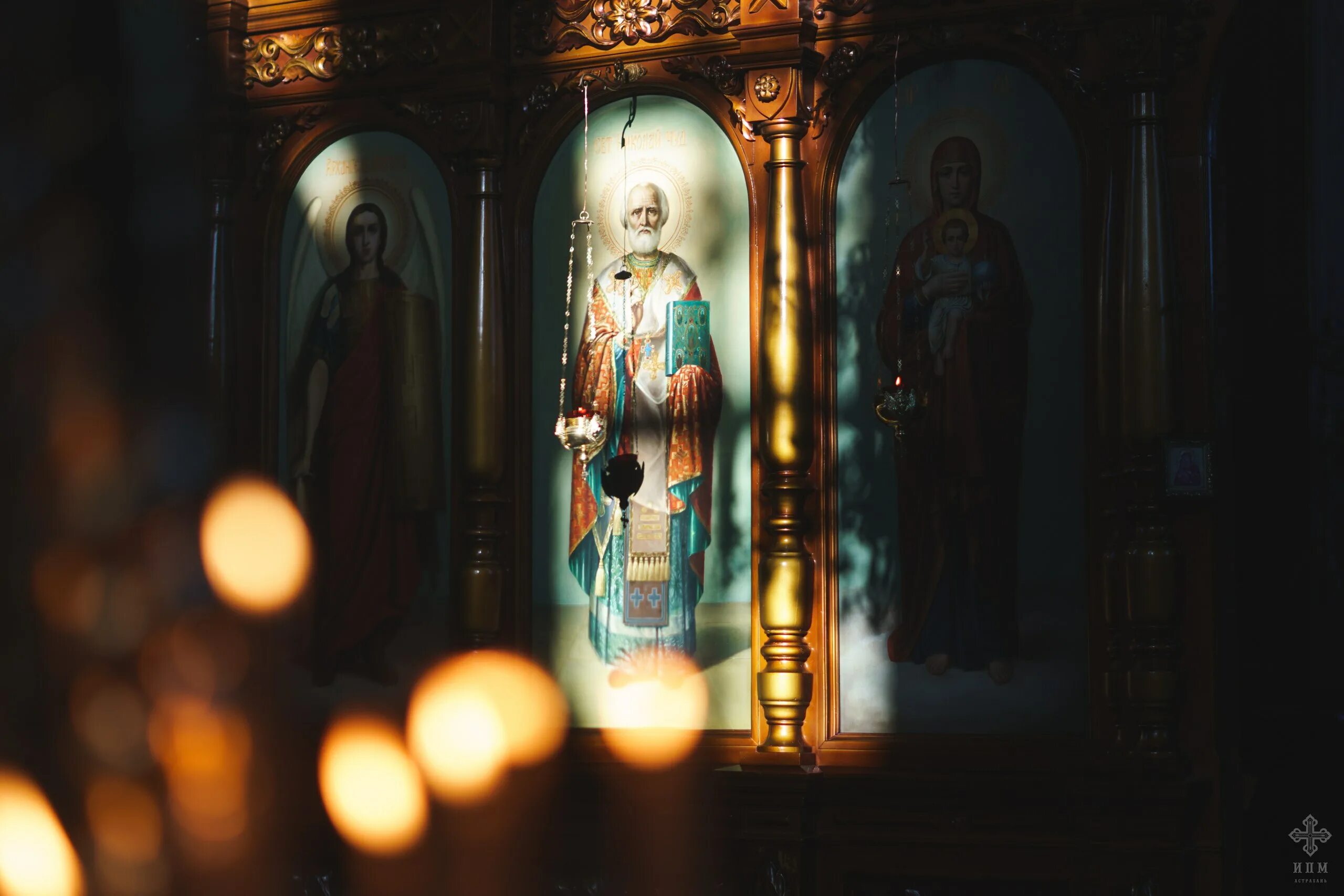 Евангелие 12 января. Всенощное бдение живопись. Всенощное бдение картина. Всенощное бдение в монастыре картина. Всенощное бдение картины художников.