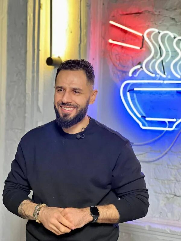 коте оганезов повар